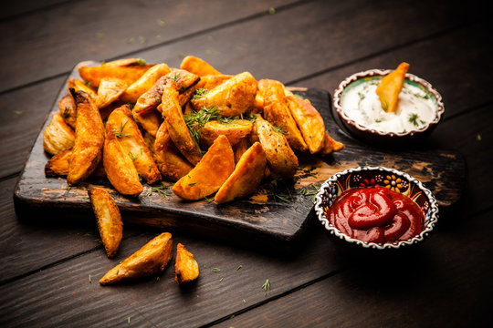 POTATO WEDGES