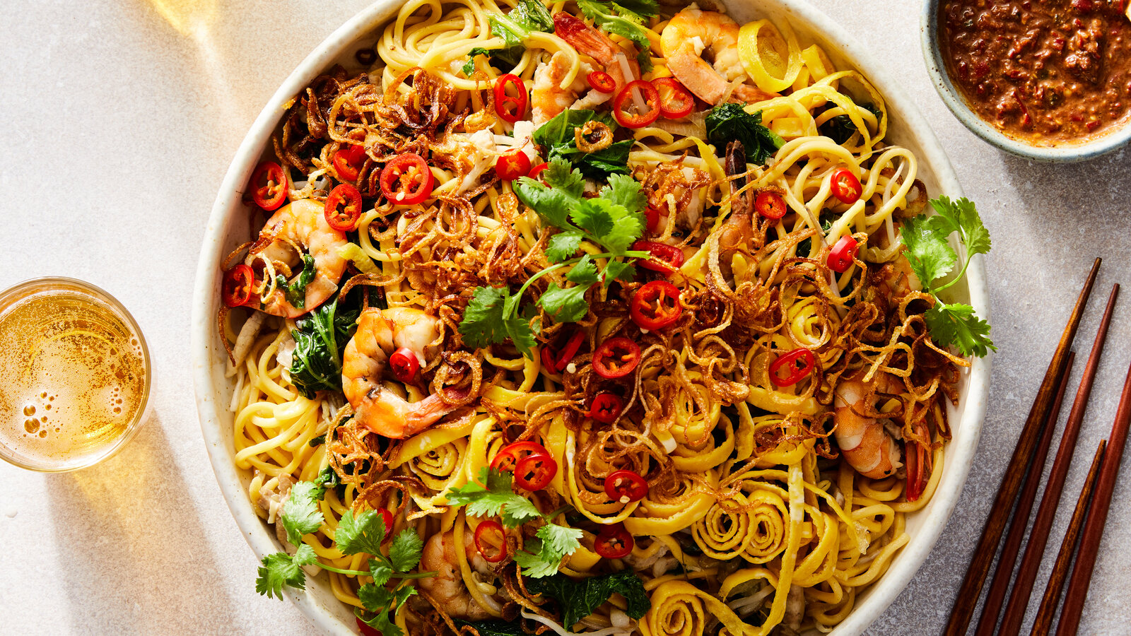 HAKKA NOODLES CHICKEN